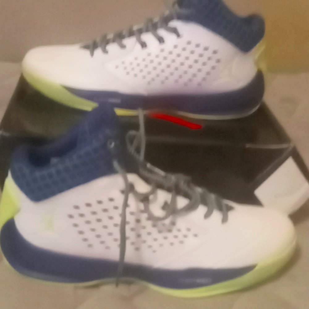 Air Jordan Rising High Whit Green Blue Infrared 23